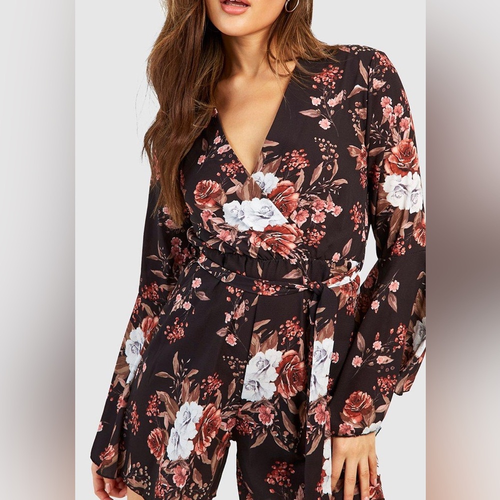 Retail $320 Reformation Mallie Floral Wrap Dress Wrap Dress Floral Front Size M